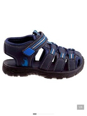 ✨Rugged Bear Kids Sandals Size 8